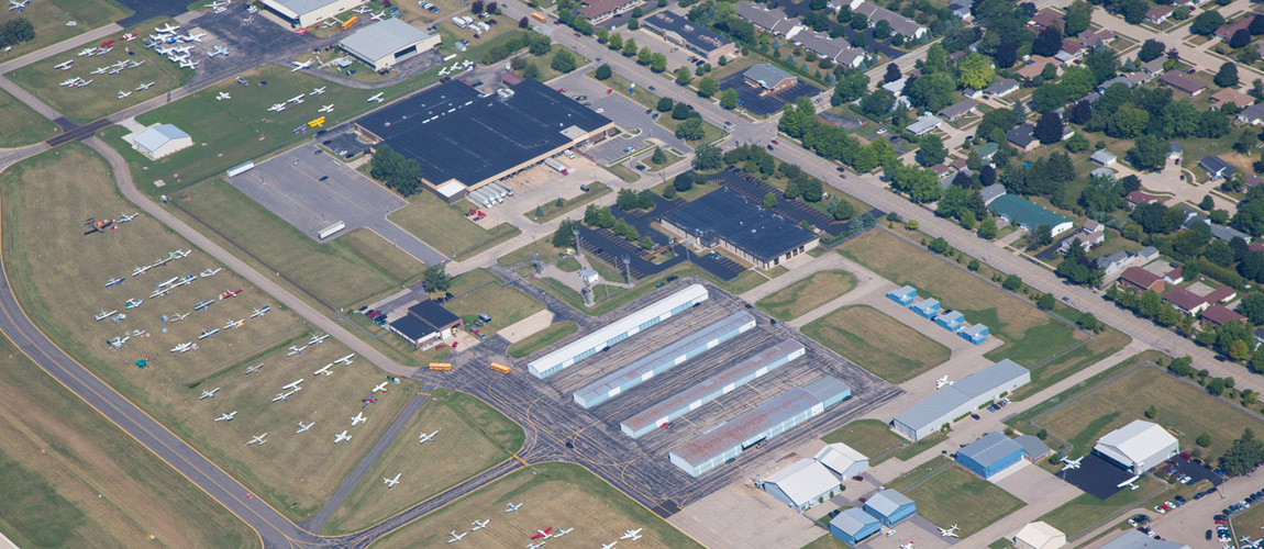 美国奥什科什魏特曼支线机场Wittman Regional Airport Oshkosh