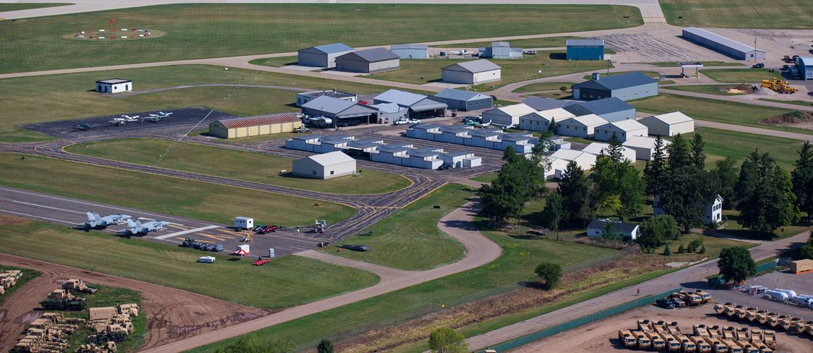 美国奥什科什魏特曼支线机场Wittman Regional Airport Oshkosh