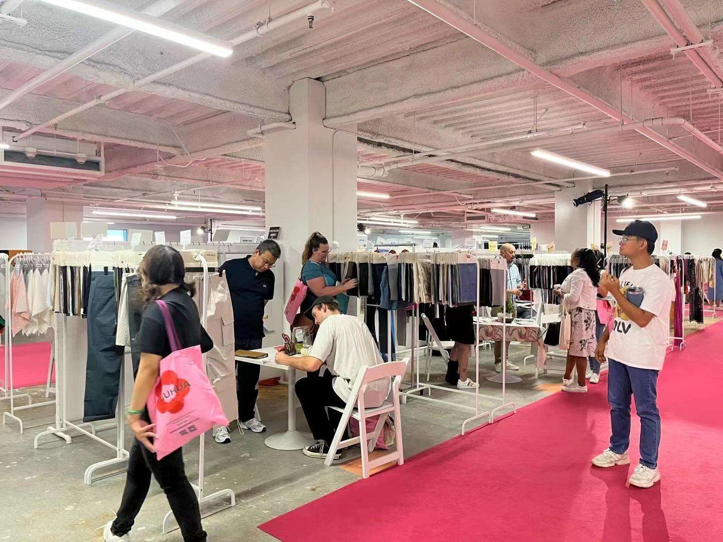 中国纺织品服装贸易展览会（洛杉矶）暨洛杉矶TEXWORLD服装面料展和洛杉矶国际服装采购展 (APP)